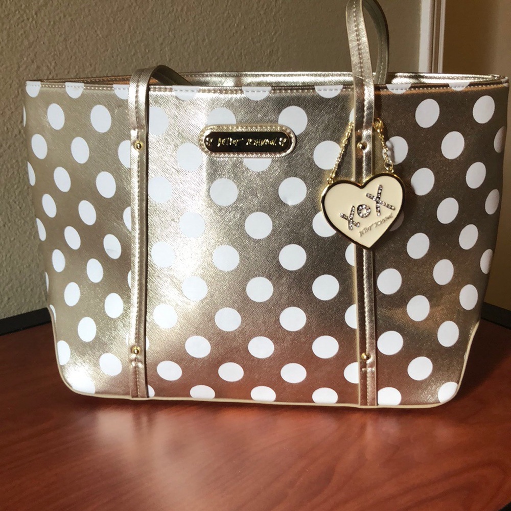 NWOT! Betsy Johnson Designer handbag!